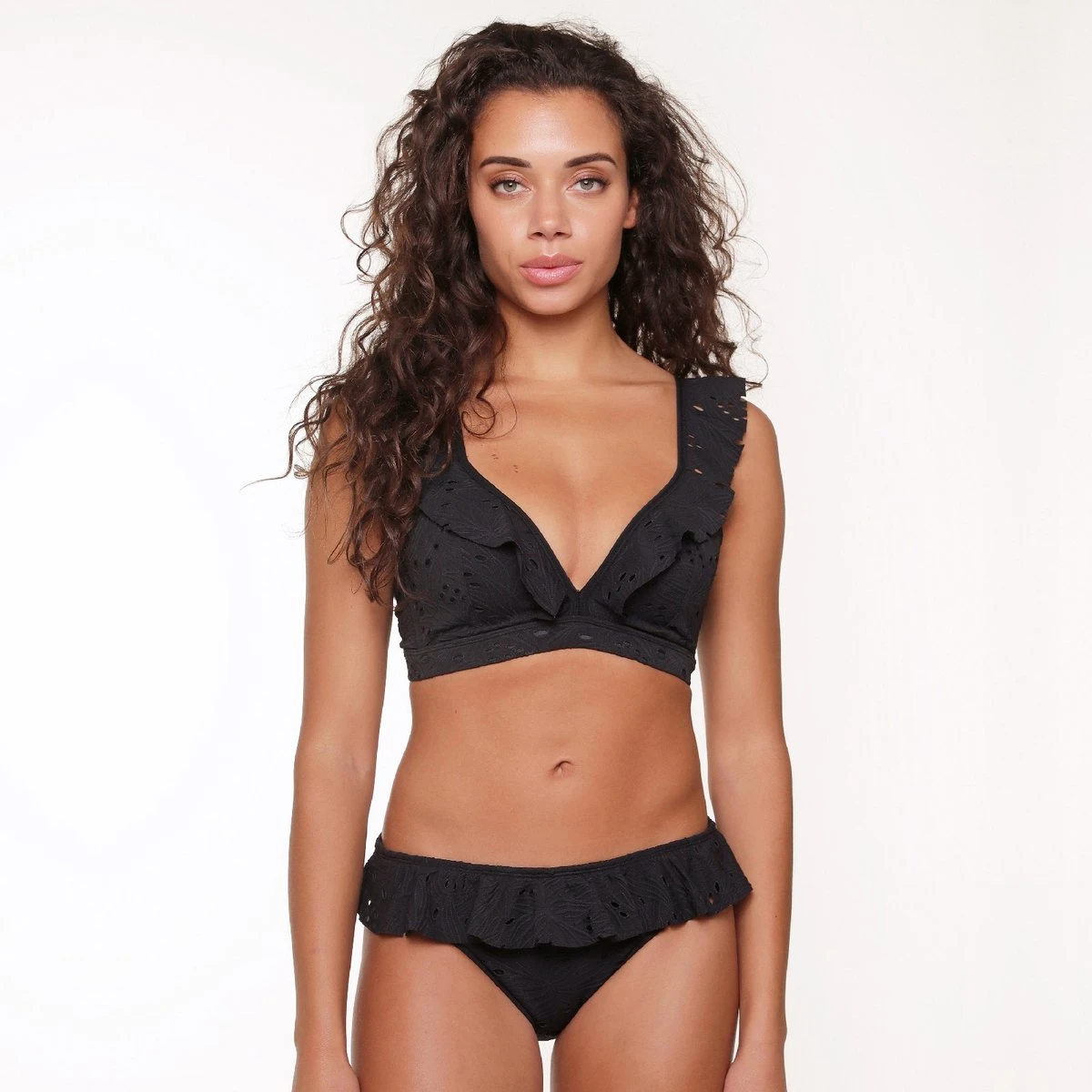 LingaDore Voorgevormde Triangel Bikini - 6517TB - Zwart - 42E 4 LingaDore Voorgevormde Triangel Bikini - 6517TB - Zwart - 42E - Afbeelding 4